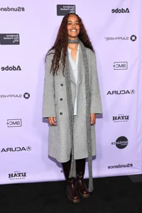 Malia and Sasha Obama: The Evolution of Gen Z Fashion Icons and Street Style Trends - image 8