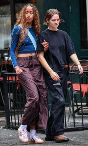 Malia and Sasha Obama: The Evolution of Gen Z Fashion Icons and Street Style Trends - image 5