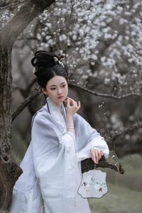 Stunning Visuals of Ting Er in YiTuYu Art Language Vol.6487 - image 19