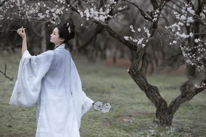 Stunning Visuals of Ting Er in YiTuYu Art Language Vol.6487 - image 3