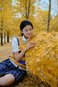 YiTuYu Art Language Vol.8099: The Playful Elegance of Xiao Fan Qie - image 10