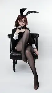 Coser You Ai Youmeko: Captivating Madoka Bunny Girl - Alluring Intellectual Style - image 7