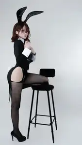 Coser You Ai Youmeko: Captivating Madoka Bunny Girl - Alluring Intellectual Style - image 1