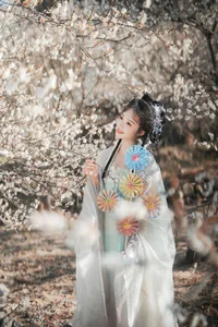 YiTuYu Art Language Vol.10211: Yang Yang Yang Ya Exclusive Photo Gallery - image 10