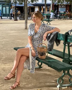Chic French Summer Dress Trends 2026: Elegant and Youthful Styles for Women - image 3