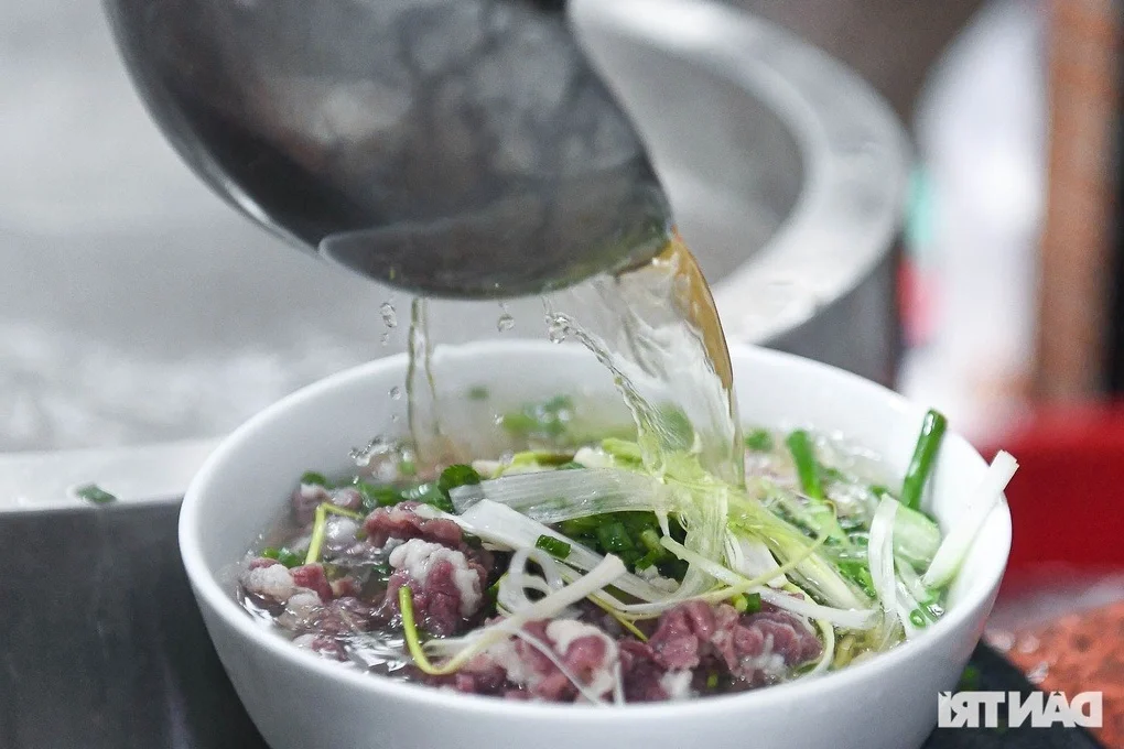 Hanoi Pho Recognized as National Cultural Heritage: Where to Find the Most Authentic Flavors