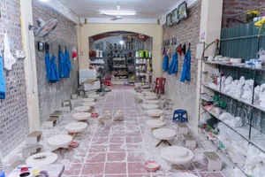 Bat Trang Pottery Village Reopens: Resilience After the Floods - image 3