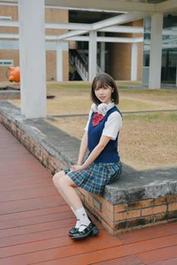 YiTuYu Art Language Vol.8034: Featuring the Radiant Xiao Yu Portraiture - image 32