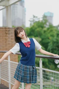 YiTuYu Art Language Vol.8034: Featuring the Radiant Xiao Yu Portraiture - image 3