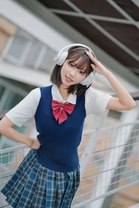 YiTuYu Art Language Vol.8034: Featuring the Radiant Xiao Yu Portraiture - image 5