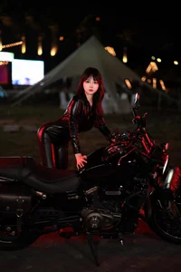 YiTuYu Art Language Vol.6252: Featuring the Elegant Wo Shi Xiao Sui Sui - image 0