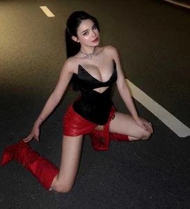 The Unreal Beauty of Saigon’s Viral Fashion Icon Mistaken for AI - image 7