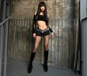 The Unreal Beauty of Saigon’s Viral Fashion Icon Mistaken for AI - image 1