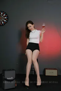 IESS Pink Lady Series: Professional Leg Modeling by Lemon Peel - image 1