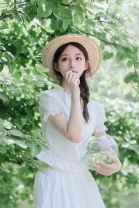 Elegant Summer Portraiture: Lin Miao Xin in YiTuYu Art Language Vol.9107 – Captured in Soft Sunlight and Natural Shadows - image 26