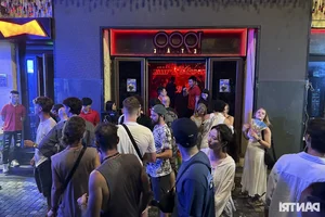 10 Captivating Destinations to Experience the Vibrant Nightlife of Hanoi - image 1