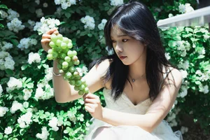 Wan Yi in YiTuYu Art Language Vol.7272: A Stunning Visual Gallery - image 11