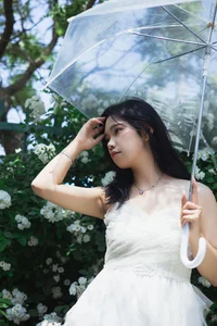 Wan Yi in YiTuYu Art Language Vol.7272: A Stunning Visual Gallery - image 1