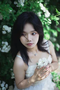 Wan Yi in YiTuYu Art Language Vol.7272: A Stunning Visual Gallery - image 0