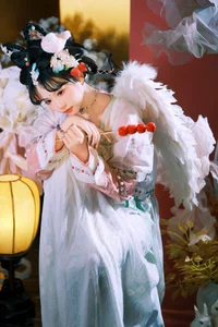 Art Language Vol.6230: Artistic Expressions with Xiao Chun Ye - image 1
