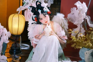 Art Language Vol.6230: Artistic Expressions with Xiao Chun Ye - image 17