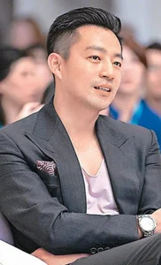 Celebrity Drama: Wang Xiaofei’s New Relationship Sparks Intense Online Debate Over Beauty Standards - image 3