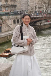 Ánh Viên's Radiant Style Transformation and Elegant European Vibe - image 6
