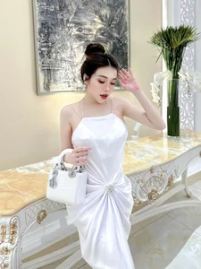Stunning Tattoos and Bold Fashion: The Allure of the Ghien My Go Star - image 3
