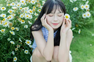 Artistic Photography Highlights: YiTuYu Art Language Vol.4441 Featuring Yan Yun Lin Er - image 0