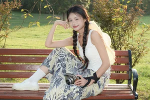 Xiao Fan Qie Showcases Elegant Style in YiTuYu Art Language Vol.7798 Collection - image 18