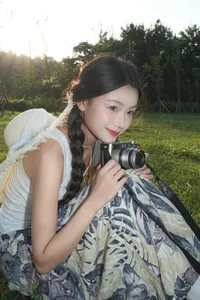 Xiao Fan Qie Showcases Elegant Style in YiTuYu Art Language Vol.7798 Collection - image 14