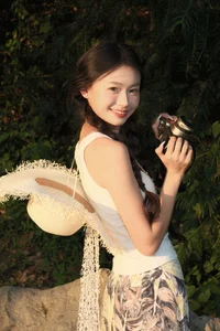 Xiao Fan Qie Showcases Elegant Style in YiTuYu Art Language Vol.7798 Collection - image 8