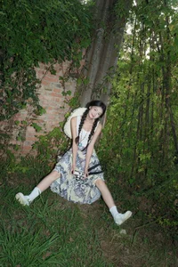 Xiao Fan Qie Showcases Elegant Style in YiTuYu Art Language Vol.7798 Collection - image 5
