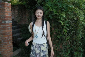Xiao Fan Qie Showcases Elegant Style in YiTuYu Art Language Vol.7798 Collection - image 10