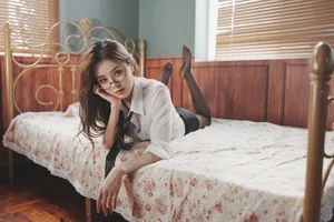 YiTuYu Art Language Vol.6195 Featuring Bei Bei: A Stunning Visual Art Collection - image 8