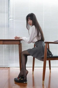 IESS Collection: Tuan Tuan in the Long Legs Pleated Skirt Series - image 68