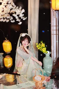 Mu Yan Se Cc Featured in YiTuYu Art Language Vol.5196: Captivating Visuals and Modern Aesthetic - image 12