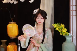 Mu Yan Se Cc Featured in YiTuYu Art Language Vol.5196: Captivating Visuals and Modern Aesthetic - image 33