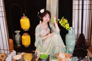 Mu Yan Se Cc Featured in YiTuYu Art Language Vol.5196: Captivating Visuals and Modern Aesthetic - image 16