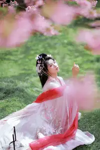 YiTuYu Vol.8715 A Ming: Enchanting Fairy Amidst Blooming Sakura - A Vision of Art Language - image 13