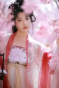 YiTuYu Vol.8715 A Ming: Enchanting Fairy Amidst Blooming Sakura - A Vision of Art Language - image 6