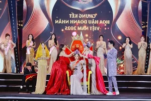Hoang Thu Thuy Crowned Miss Vietnam Business 2025: A Celebration of Talent and Success - image 3