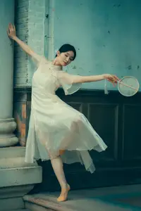Immerse in Artistic Beauty: Xiao Ran's Graceful Dance Amidst Ancient Nature - YiTuYu Vol.8777 - image 8