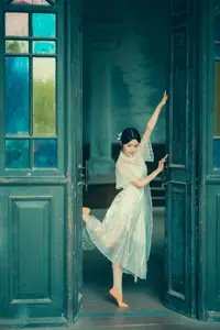 Immerse in Artistic Beauty: Xiao Ran's Graceful Dance Amidst Ancient Nature - YiTuYu Vol.8777 - image 32