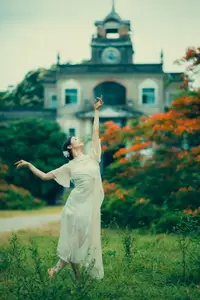 Immerse in Artistic Beauty: Xiao Ran's Graceful Dance Amidst Ancient Nature - YiTuYu Vol.8777 - image 6