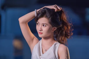 YiTuYu Art Language Vol.5910: Artistic Portraiture Featuring the Captivating Gao Gao - image 0