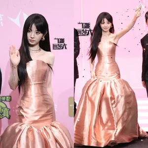 iQiyi Scream Night 2024 Red Carpet Highlights: Unique Fashion and Brilliant Chinese Celebrity Appearances - image 51