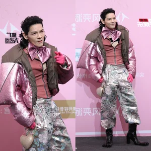 iQiyi Scream Night 2024 Red Carpet Highlights: Unique Fashion and Brilliant Chinese Celebrity Appearances - image 17
