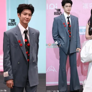 iQiyi Scream Night 2024 Red Carpet Highlights: Unique Fashion and Brilliant Chinese Celebrity Appearances - image 25