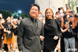 Minh Tu's Spectacular Wedding: A Night of High Fashion and Celebrity Glamour - image 11